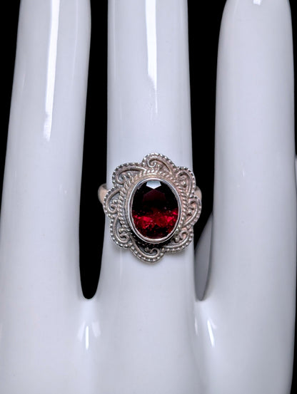 Vintage Artisan Genuine Garnet Bezel Set Solitaire Sterling Silver Ring