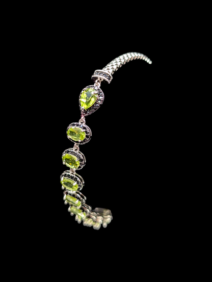 Vintage Genuine Peridot and Black Spinel Gemstone Sterling Silver Tennis Bracelet