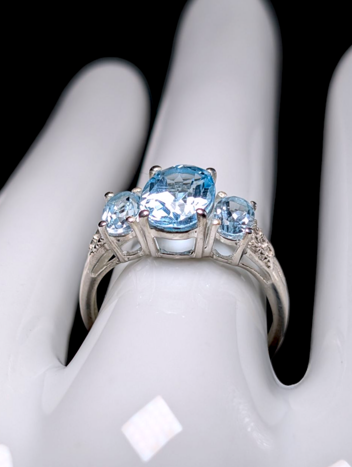 Vintage Oval Cut Three Stone Genuine Sky Blue Topaz Sterling Silver Ring