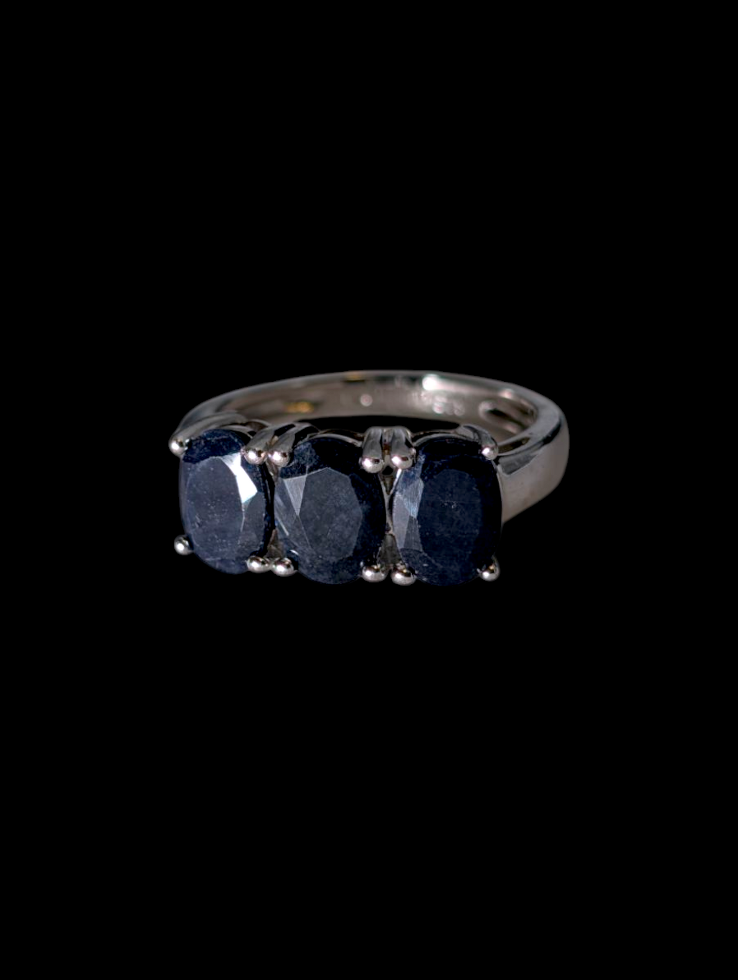 Vintage 2+ Carat Tri Stone Earth Mined Genuine Blue Sapphire Sterling Silver Ring
