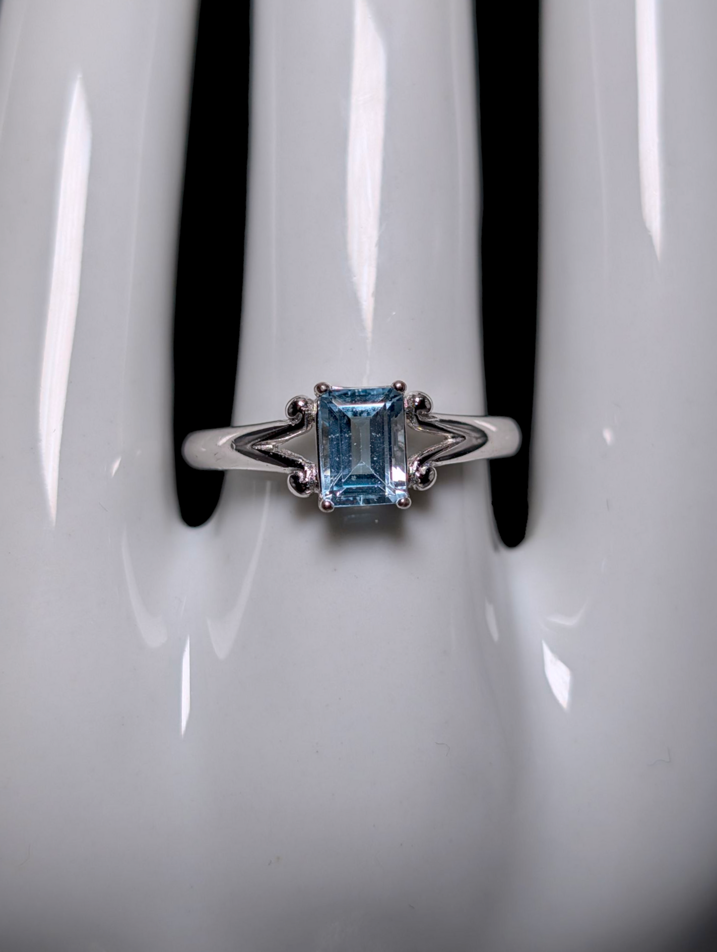 Vintage Emerald Cut Genuine Sky Blue Topaz Solitaire Dainty Sterling Silver Ring