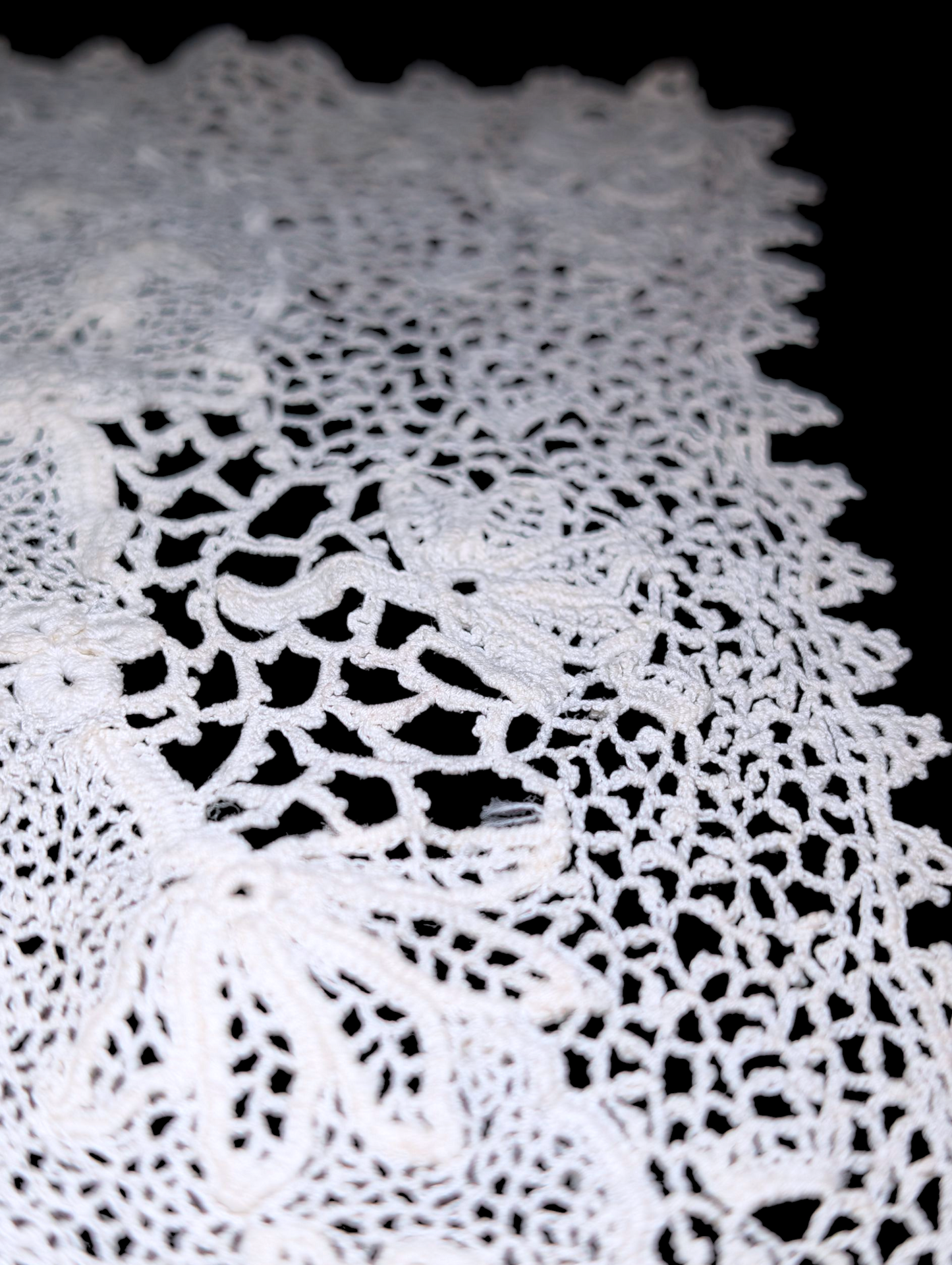 Antique Victorian Handmade Irish Lace White Square Collar