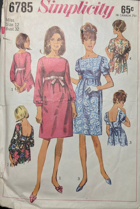 1960s - 1970s Original Vintage Sewing Pattern: Simplicity 6785 Size 12