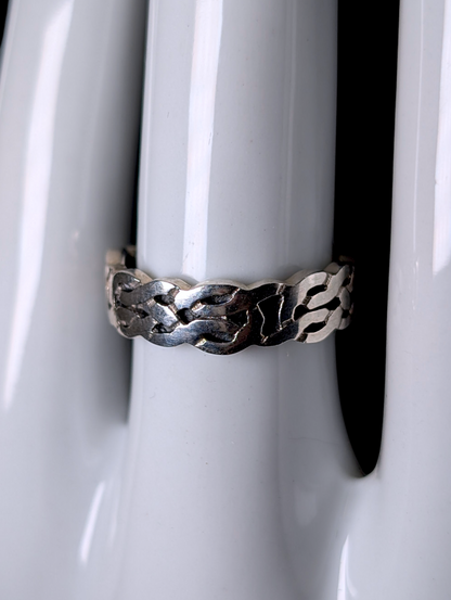 Vintage Celtic Irish Knot Sterling Silver Band Ring