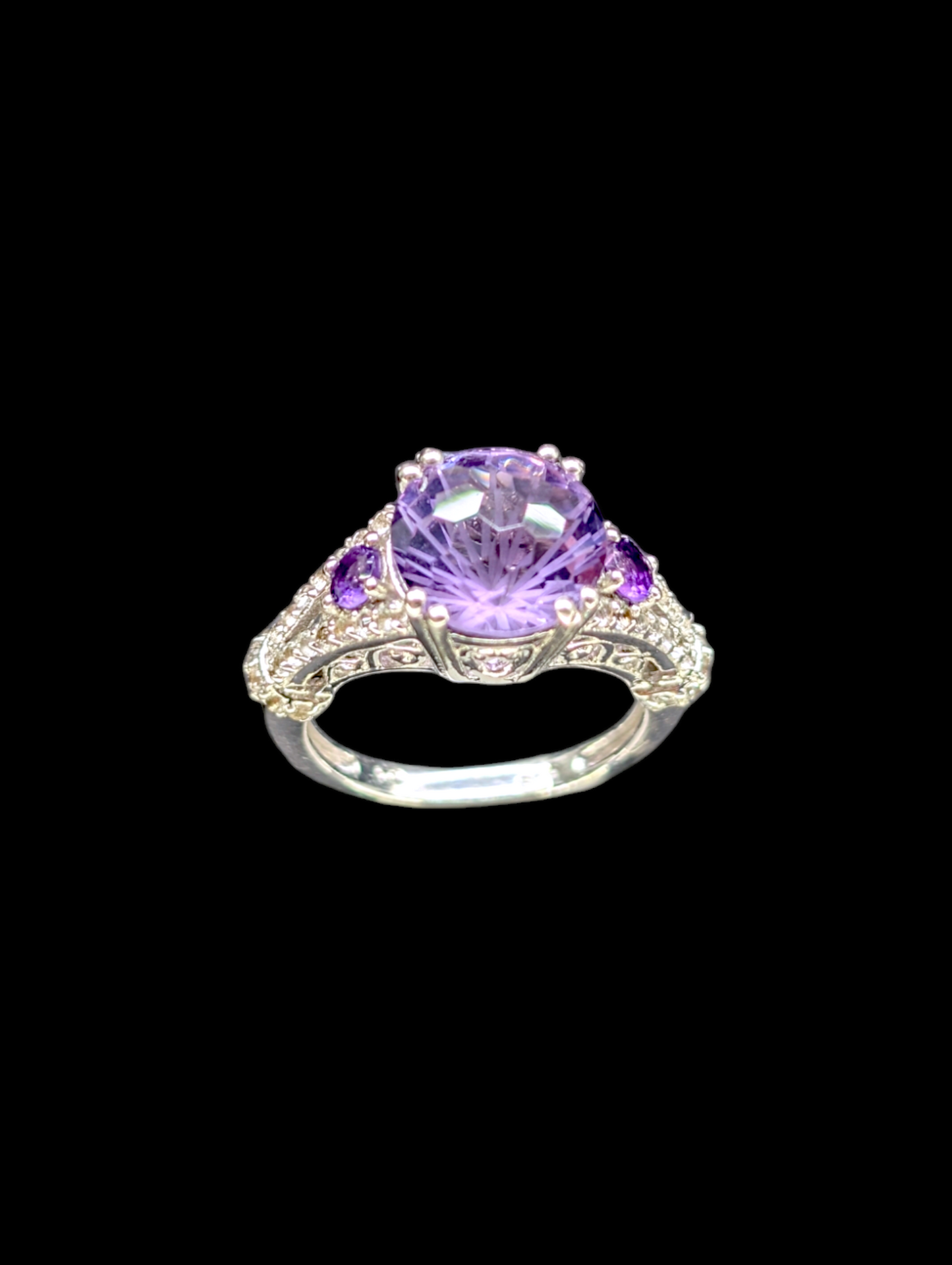 Vintage Stunning 3.9 Carat Concave Checkerboard Cut Genuine Amethyst and White Topaz Filigree Sterling Silver Ring