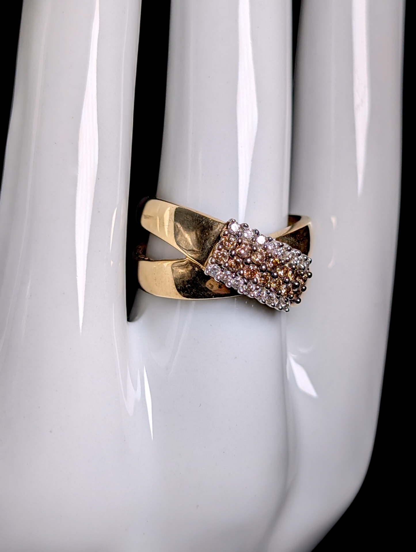 Vintage Designer Heng Ngai 10kt Solid Yellow Gold Genuine White and Chocolate Diamond Cross Over Band Ring