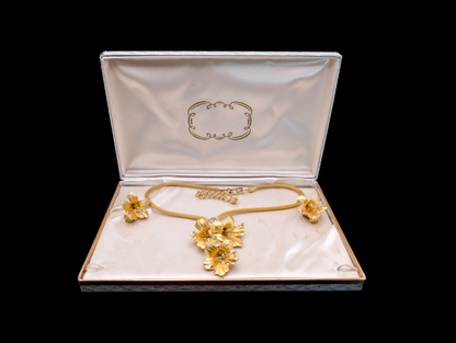 1940s-1960s Gold Toned Flower Crystal Rhinestone Necklace and Earrings Set in Original Box