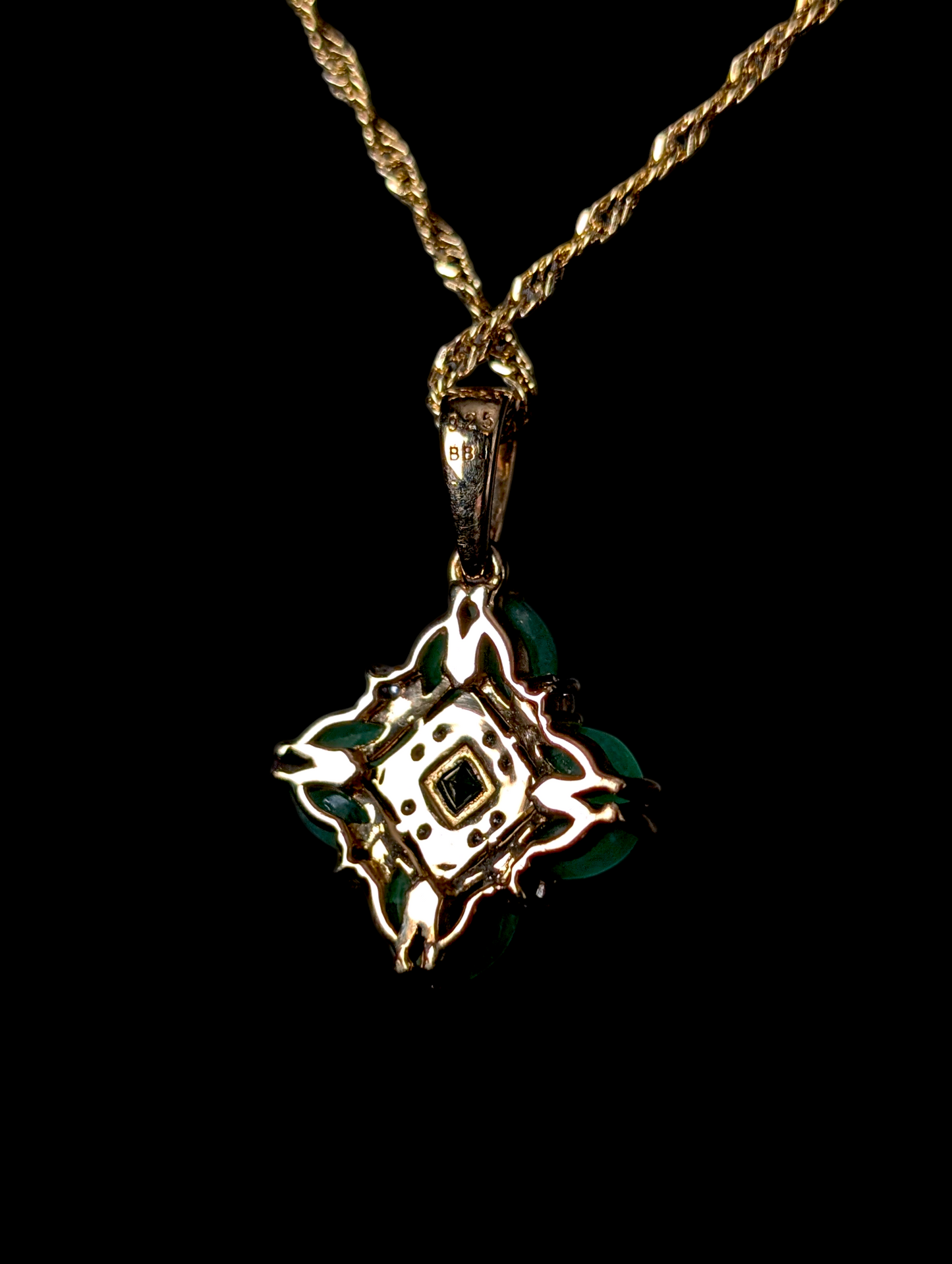 Vintage Genuine Emerald and White Zircon 14k Yellow Gold Vermeil Starburst Pendant and Rope Twisted Chain Necklace
