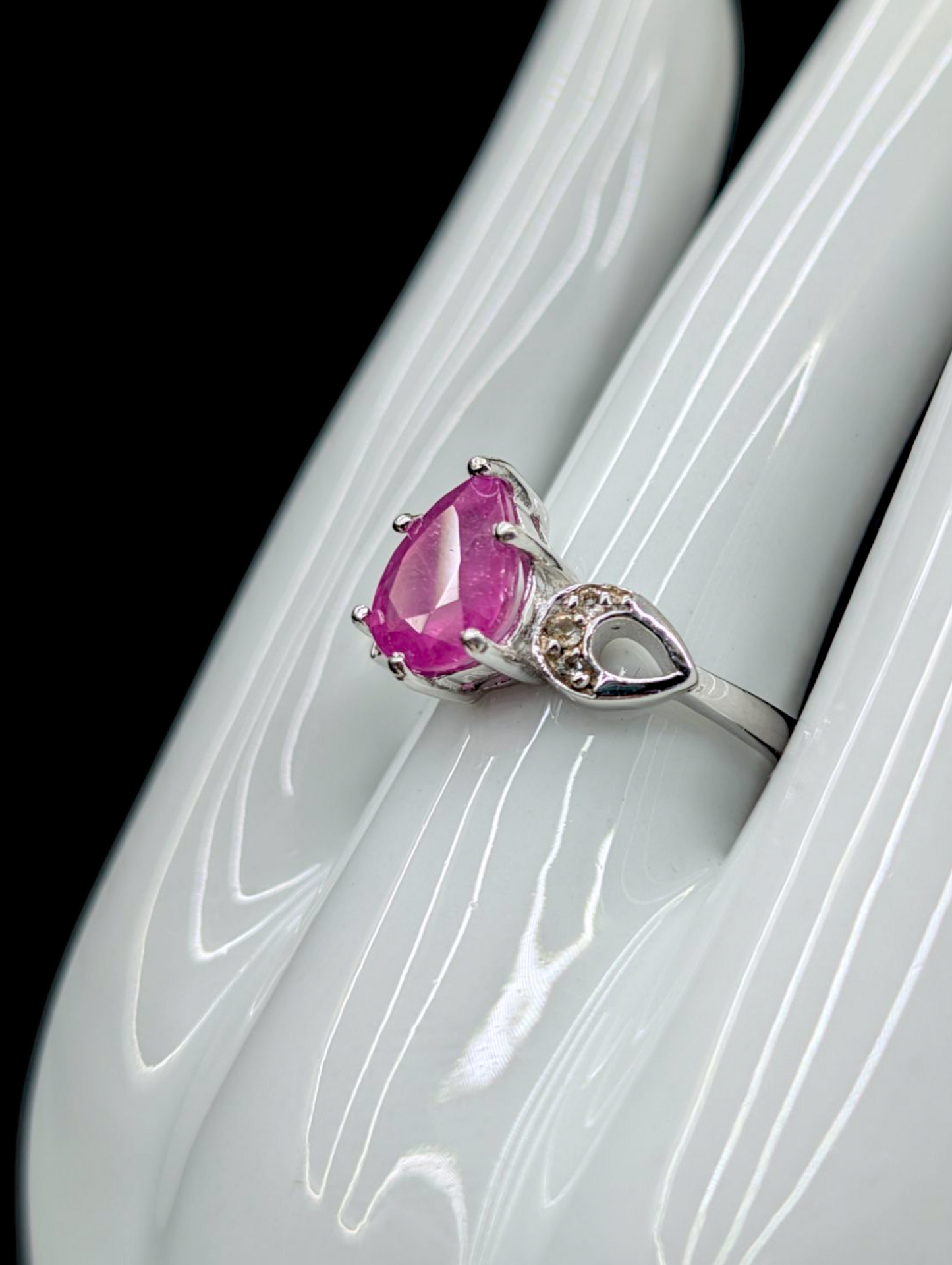 Vintage Pear Cut Faceted Genuine Pink Sapphire and White Topaz Sterling Silver Ring