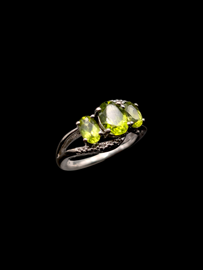 Vintage 3 Stone Oval Cut Genuine Peridot and Diamond Sterling Silver Ring