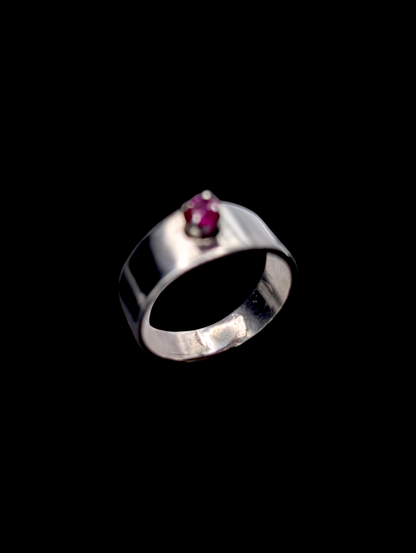 Vintage Rustic Solitaire Genuine Ruby Sterling Silver Band Ring