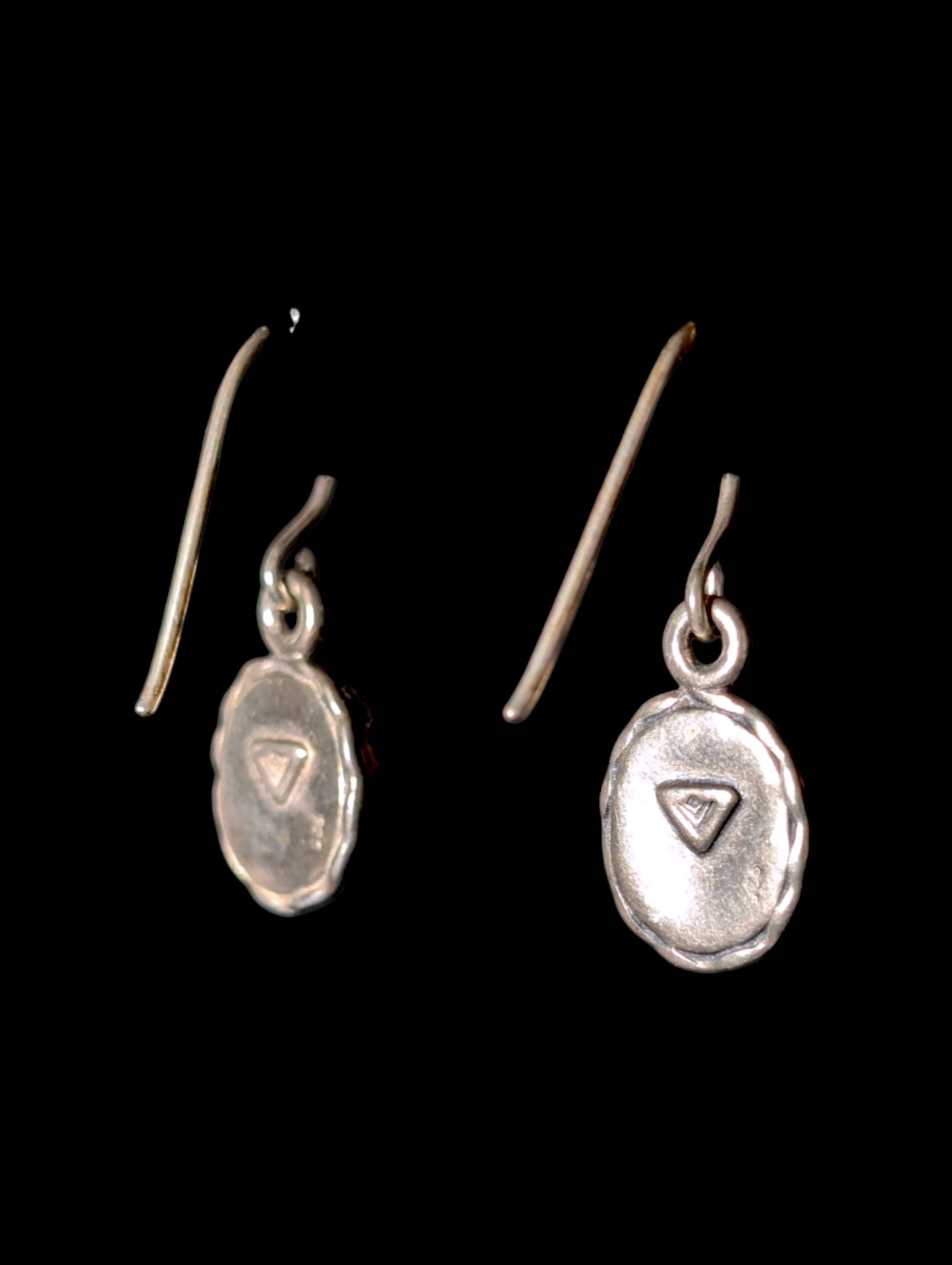 Vintage Silpada Oval Bezel Genuine Amethyst Sterling Silver Dangle Earrings