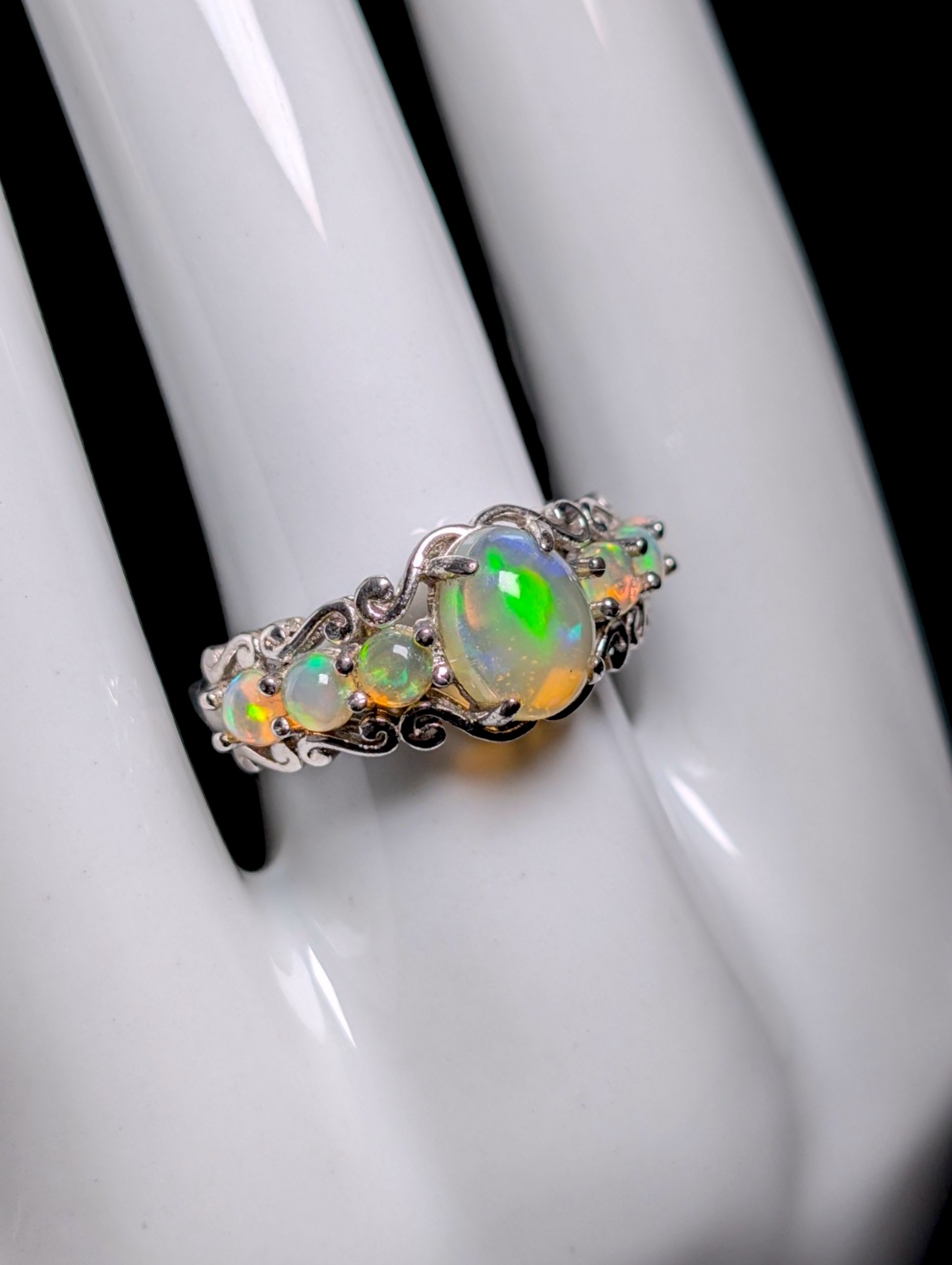 Vintage Fantasy Cabochon Cut Genuine Jelly Opal Sterling Silver Filigree Ring