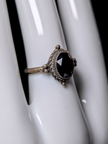 Vintage Artesian Genuine Faceted Black Onyx Solitaire Braided Tarnished Sterling Silver Filigree Ring