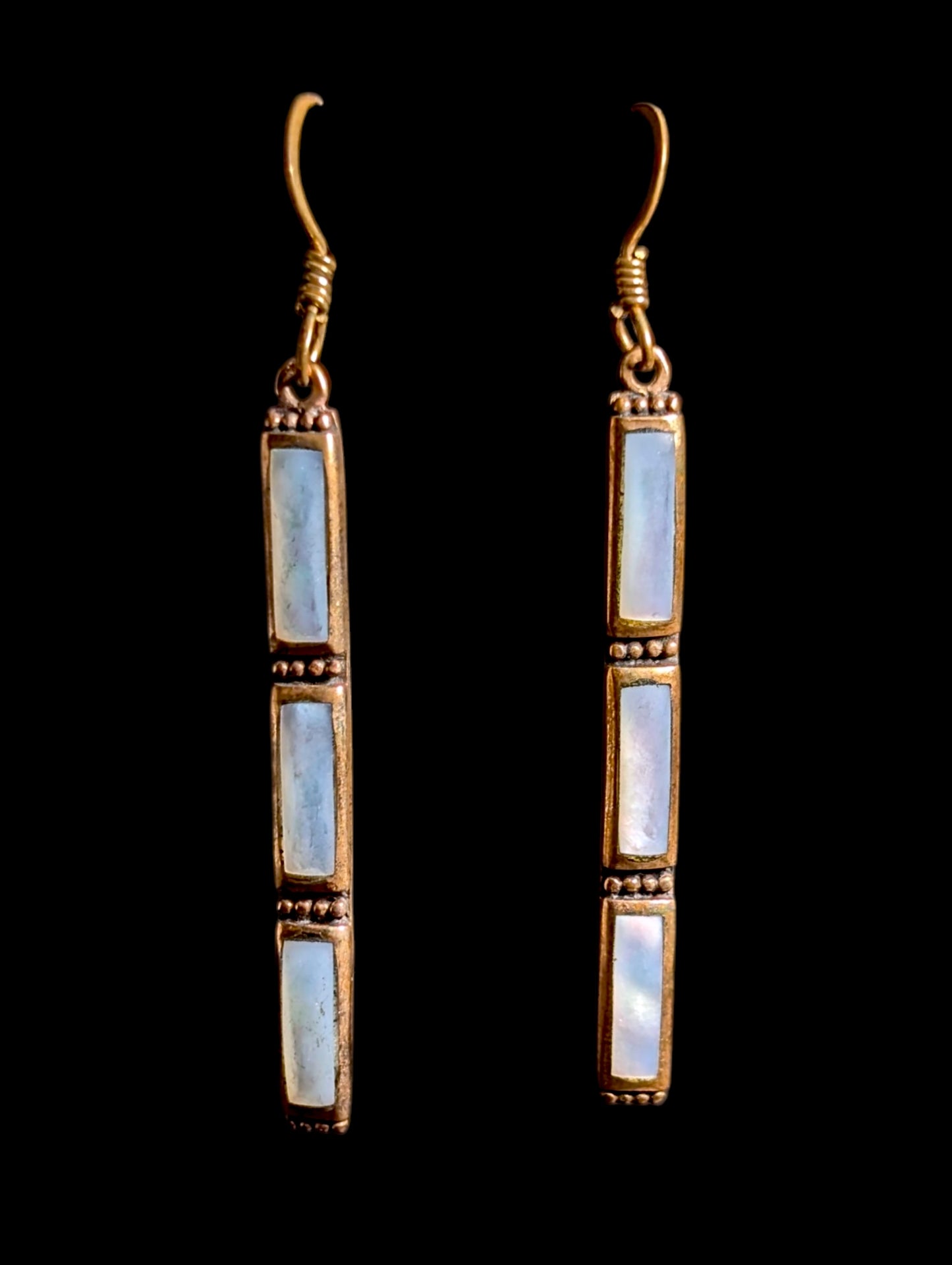 Vintage Genuine Mother of Pearl Dangle 10k Gold Rectangular Bar Earrings