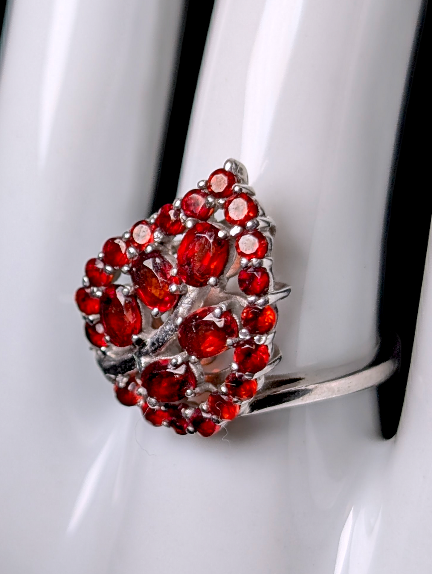 Vintage Cluster Leaf Design Genuine Red Garnet Sterling Silver Ring