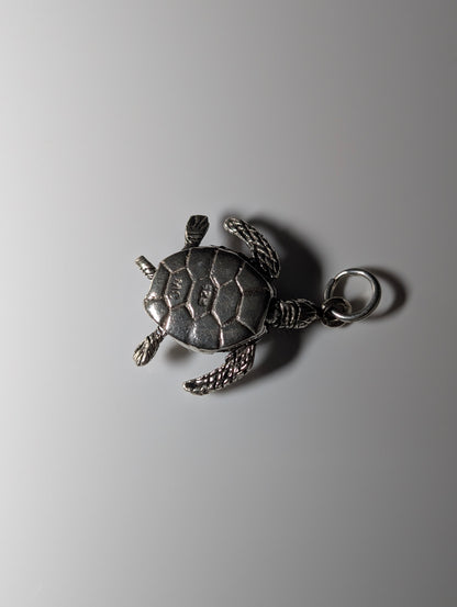 Vintage Detailed Articulating Turtle Sterling Silver Charm