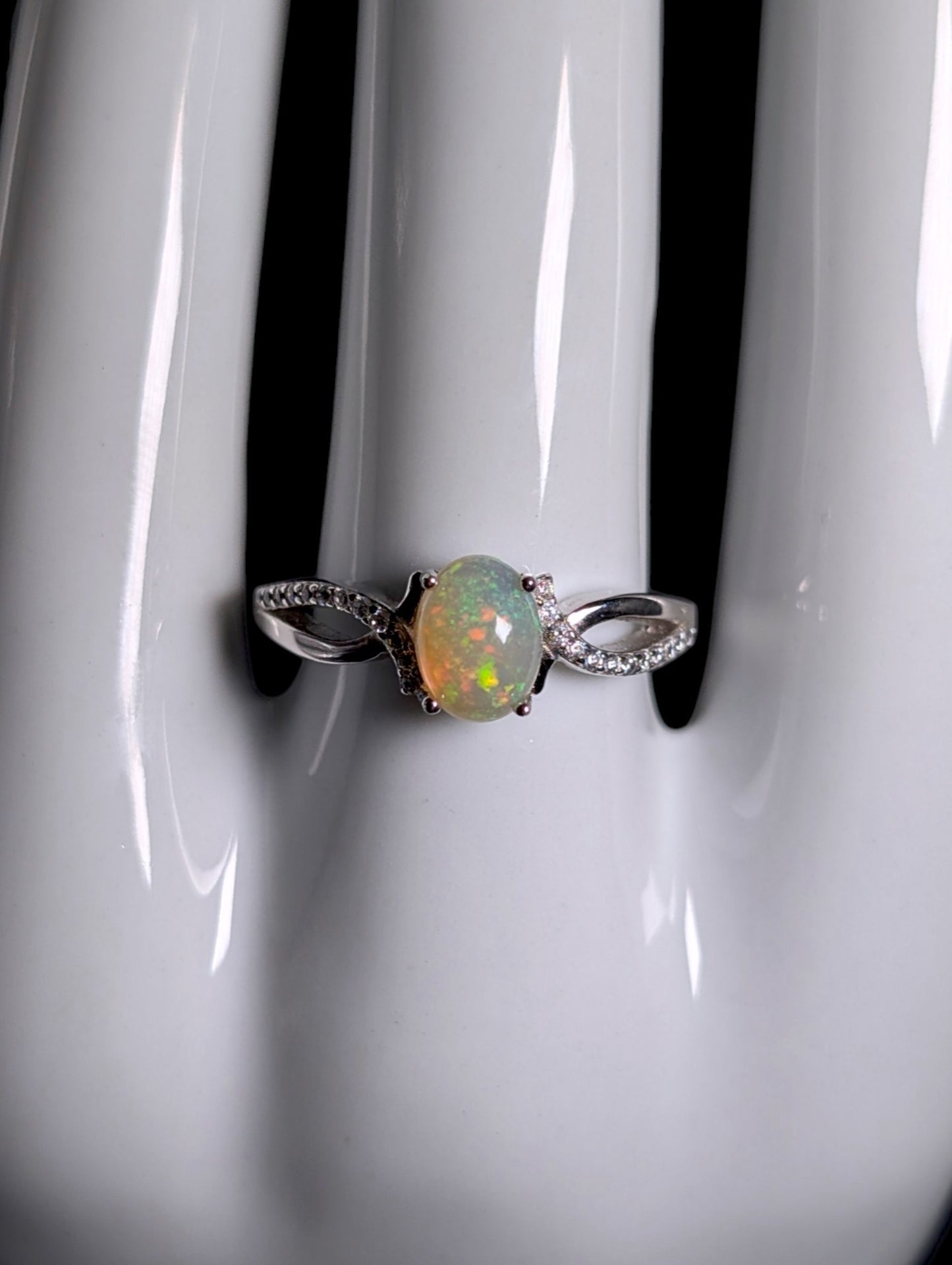 Vintage Genuine Opal Solitaire Crossover Sterling Ring
