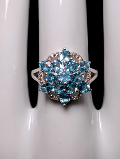 Vintage Dazzling Starburst Snowflake Genuine Blue Apatite and Topaz Sterling Silver Statement Ring