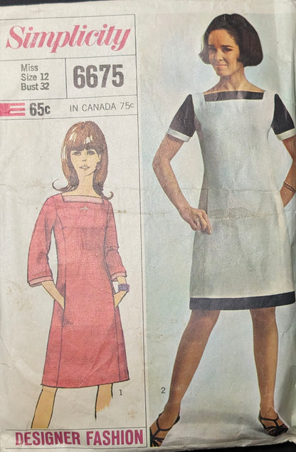 1960s - 1970s Original Vintage Sewing Pattern: Simplicity 6675 Size 12