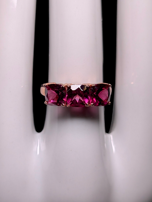 Vintage Cushion Cut Three Stone Genuine Pink Tourmaline 10k Solid Rose Gold Ring