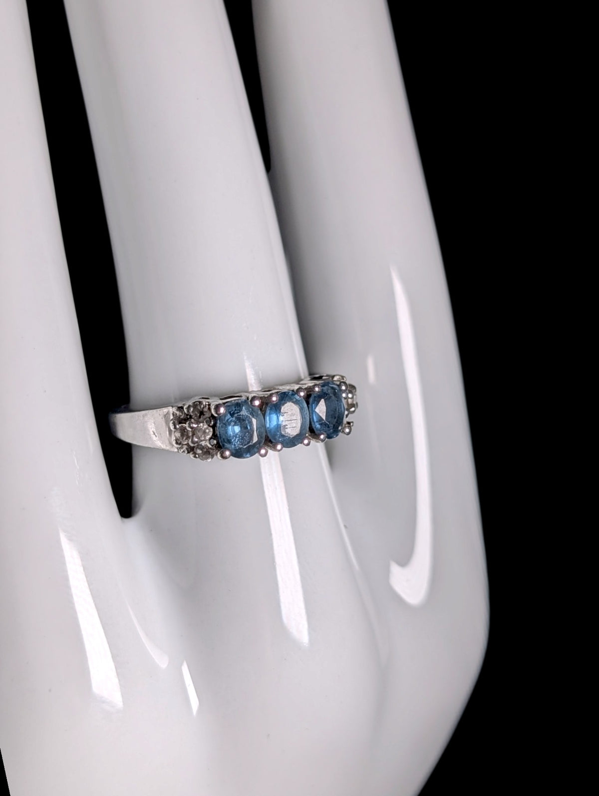 Vintage 3 Stone Genuine Blue Sapphire and White Topaz Band Sterling Silver Ring