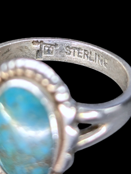 Vintage Native American Genuine Turquoise Sterling Silver Ring