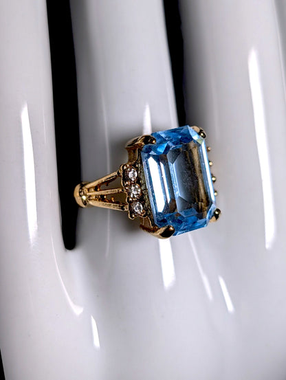 Vintage Radiant Cut Simulated Blue Topaz Solitaire Gold Toned Statement Ring