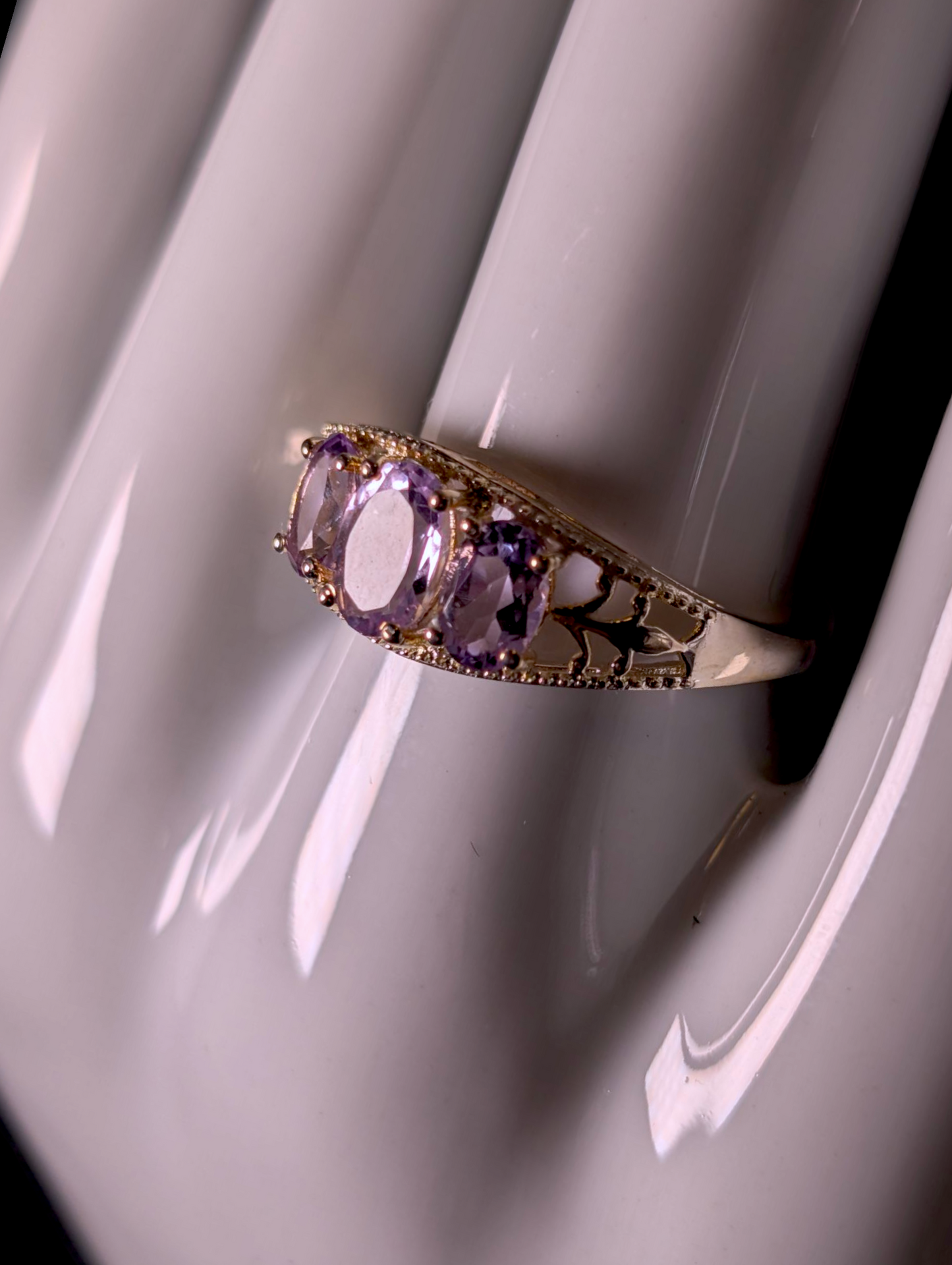 Vintage 3 Stone Genuine Lavender Amethyst Sterling Silver Filigree Ring