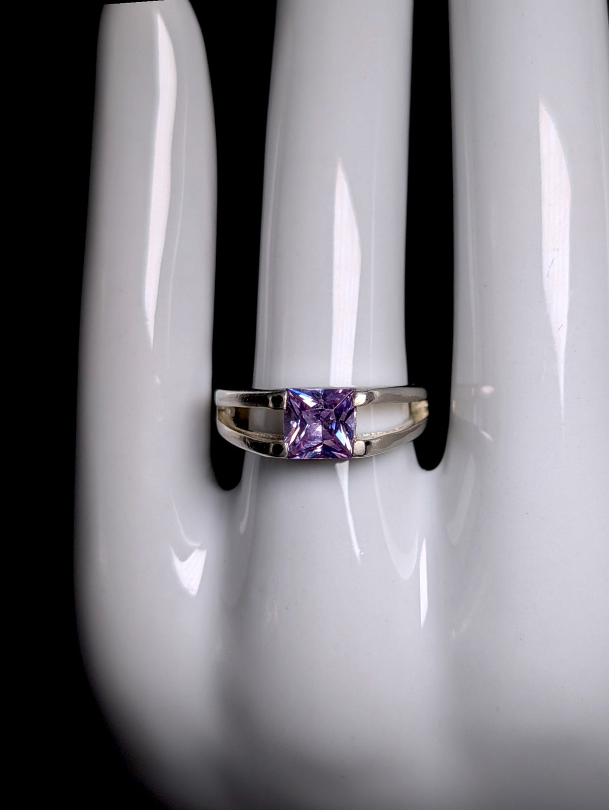 Vintage Simulated Amethyst Solitaire Sterling Silver Split Shank Ring