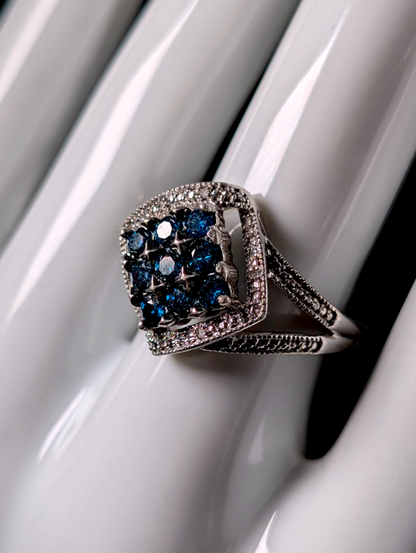 Vintage Dazzling Cluster of Genuine Blue Diamond with Diamond Accent Sterling Silver Split Shank Statement Ring
