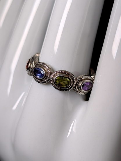 Vintage Multi-Gemstone Oval Cut Genuine Peridot, Garnet, Amethyst, Citrine, Topaz, Tanzanite Sterling Silver Band Ring