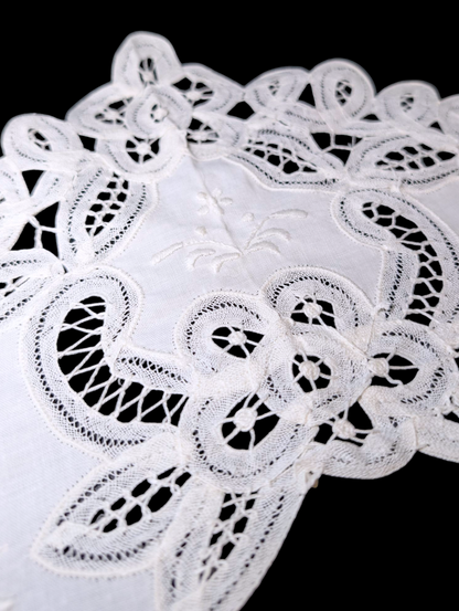 Vintage Bright White Cotton Battenburg Lace Victorian Style Collar