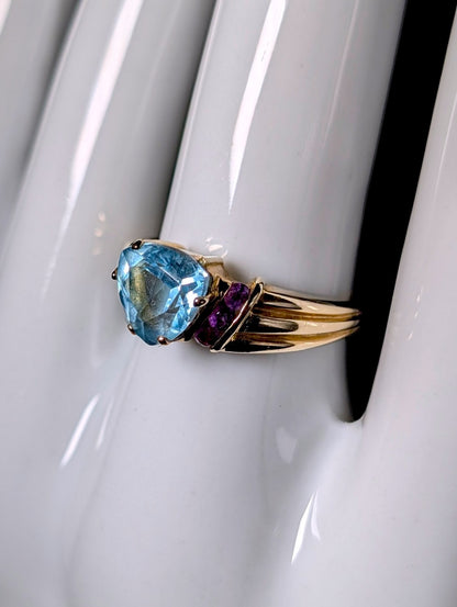 Vintage Trillion Solitaire Genuine Blue Topaz and Amethyst 10k Yellow Gold Ring