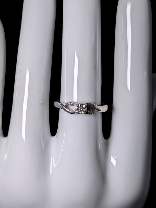 Vintage Round Cut Genuine Diamond Solitaire Stackable Engagement Ring