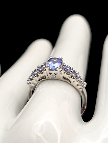 Vintage Oval Cut Earth Mined Genuine Tanzanite Sterling Silver Ring