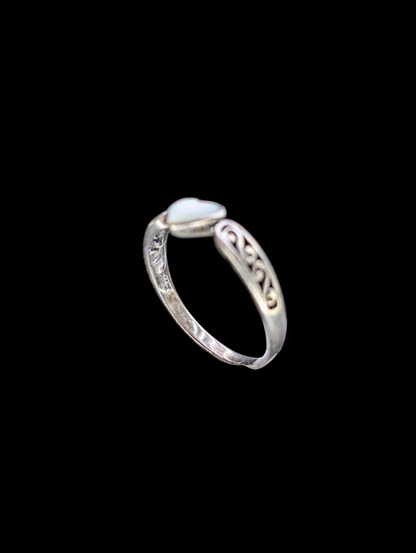 Vintage Heart Filigree Genuine Mother of Pearl Sterling Silver Ring
