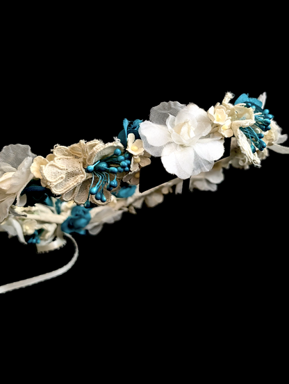 1960s - 1970s Blue and White Ribboned Flower Crown Headpiece and Veil