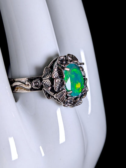 Vintage Art Nouveau Inspired Paz Israel Genuine Opal and Flower Wreath Sterling Silver Ring