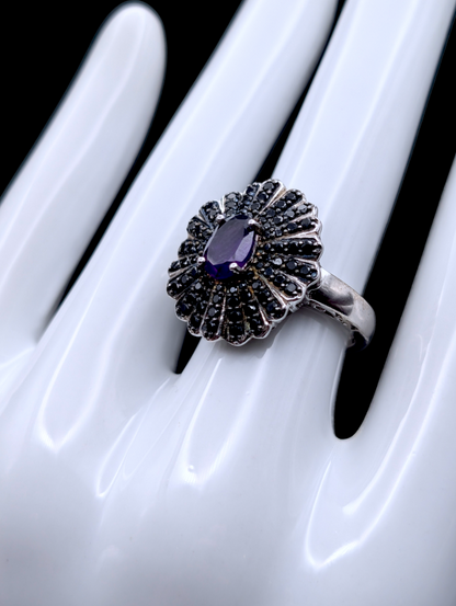 Vintage Genuine Amethyst and Black Spinel Floral Sterling Silver Ring