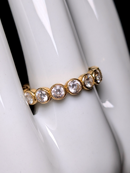 Vintage Designer Heng Ngai 14kt Solid Yellow Gold Simulated White Diamond Eternity Band Ring