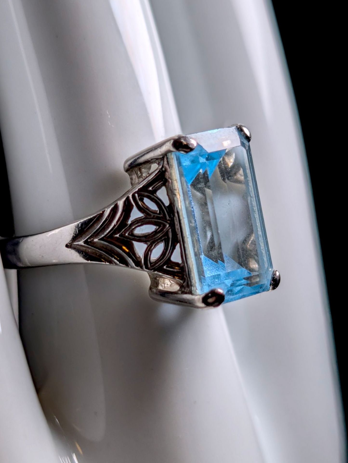 Vintage 6+ Carat Genuine Blue Topaz Sterling Silver Statement Ring