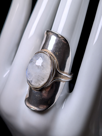 Vintage Designer Shablool Didae Genuine Moonstone Israel Sterling Silver Shield Ring