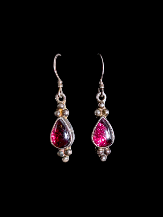 Vintage Tear Drop Cabochon Genuine Rhodolite Garnet Sterling Silver Earrings