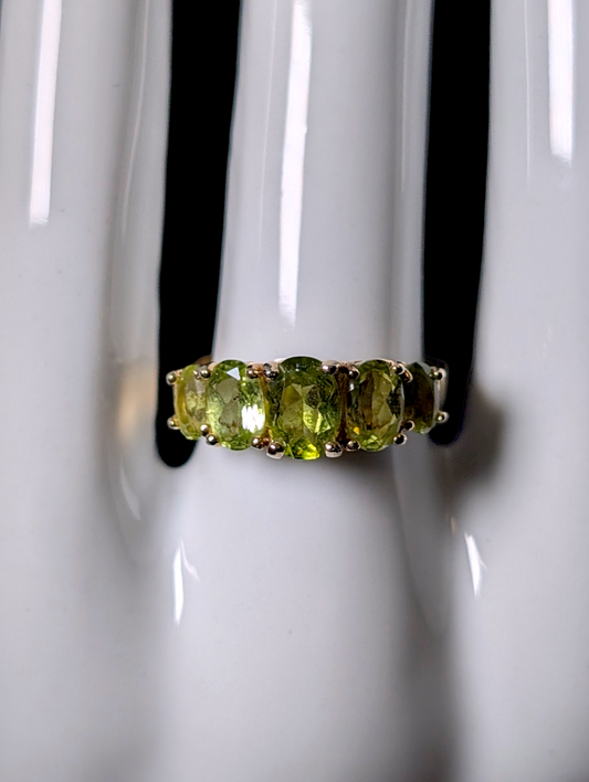Vintage Graduating Oval Cut Genuine Peridot 14kt Yellow Gold over Sterling Silver Half Eternity Ring