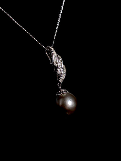 Vintage 12.5mm Genuine Tahitian Pearl and Diamond 14k White Gold Pendant