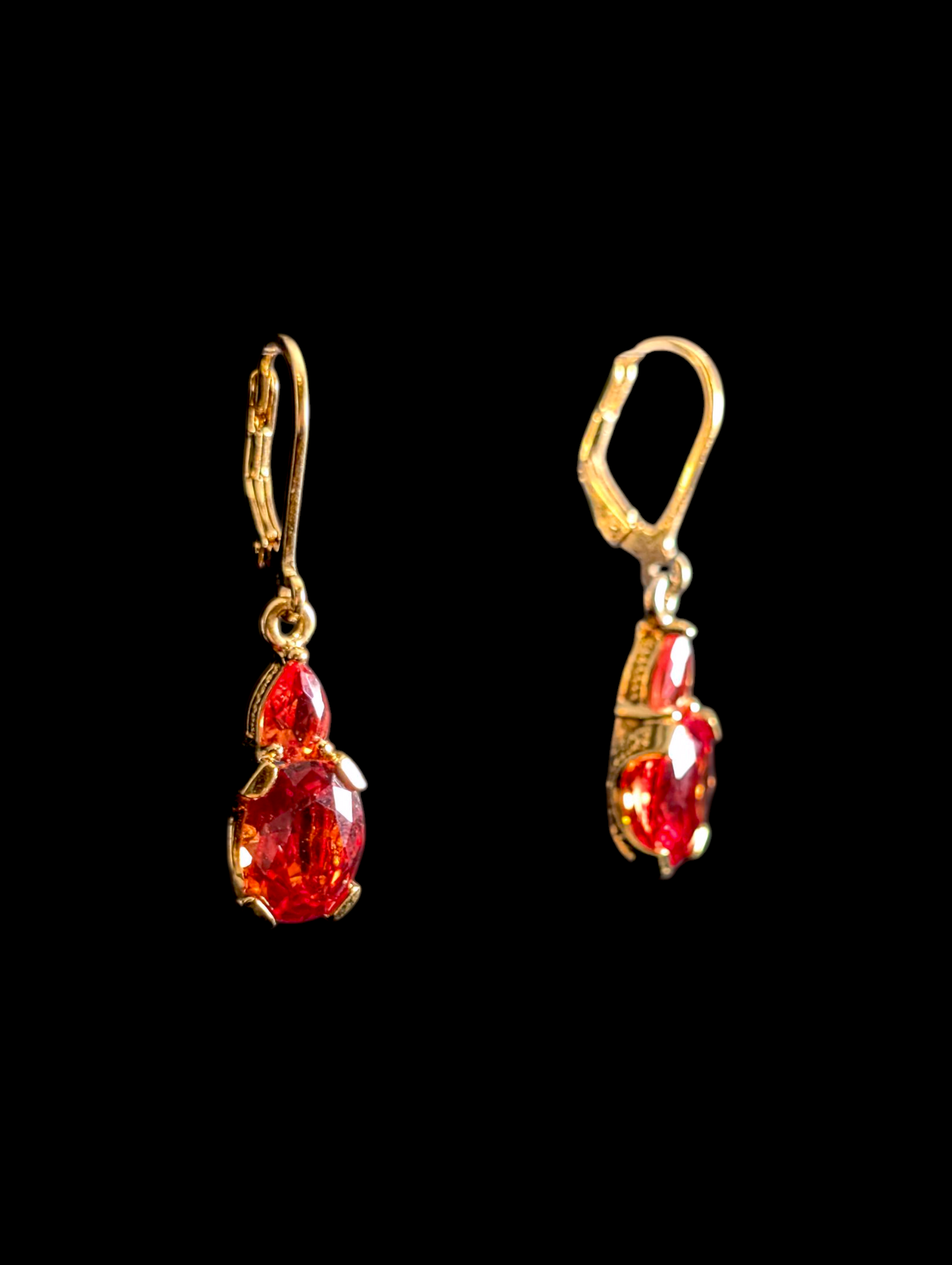 Vintage Chateau D'Argent Dangle Genuine Padparadscha and Orange Sapphire Leverback 18k Yellow Gold Vermeil Earrings