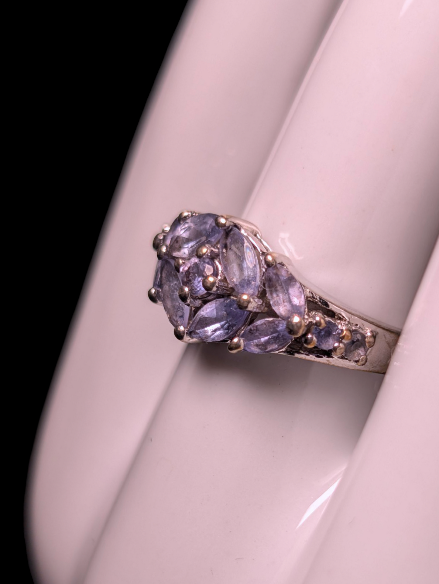 Vintage Stauer Elegant Genuine Tanzanite Sterling Silver Ring