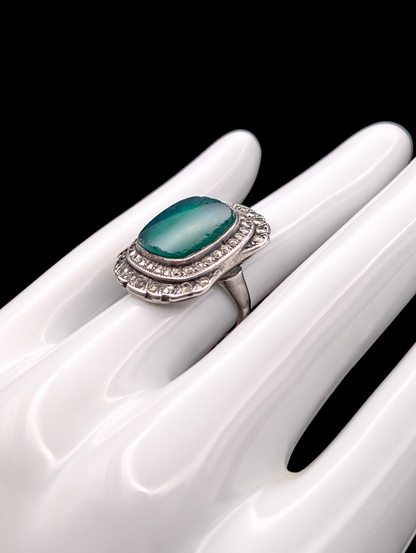 1920s Antique Art Deco Green Chrysoprase and Marcasite Sterling Silver Pinky Ring