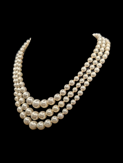 1940s-1960s 3 Strand Faux Pearl Necklace